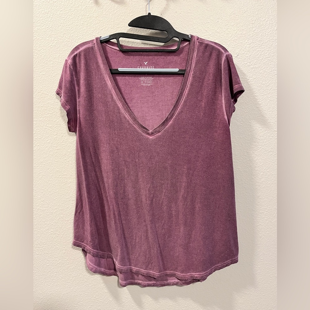 American Eagle Outfitters Favorite T